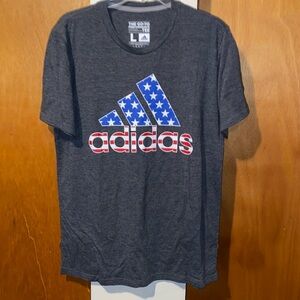 🩶 🇺🇸🩶EUC Adidas USA Grey Tee Shirt